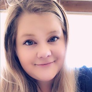 Meet your Posher, Kaci